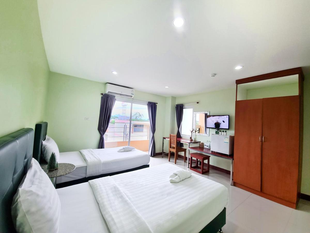 Jaroonsak Grand Hotel Trang Luaran gambar