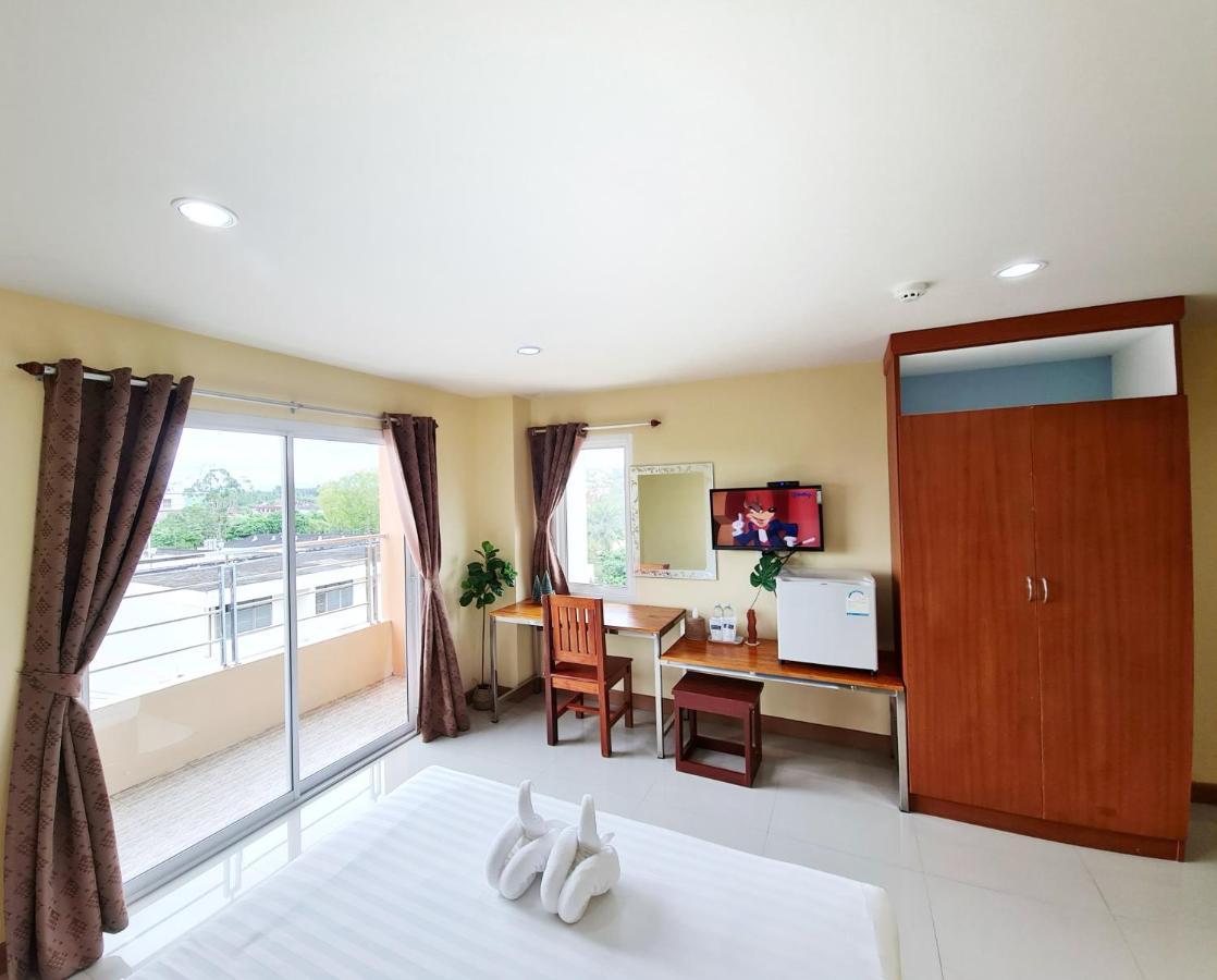 Jaroonsak Grand Hotel Trang Luaran gambar