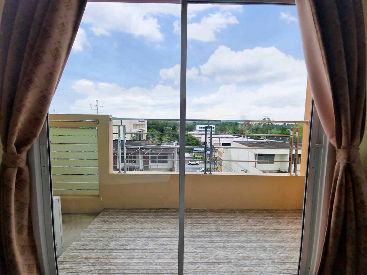 Jaroonsak Grand Hotel Trang Luaran gambar